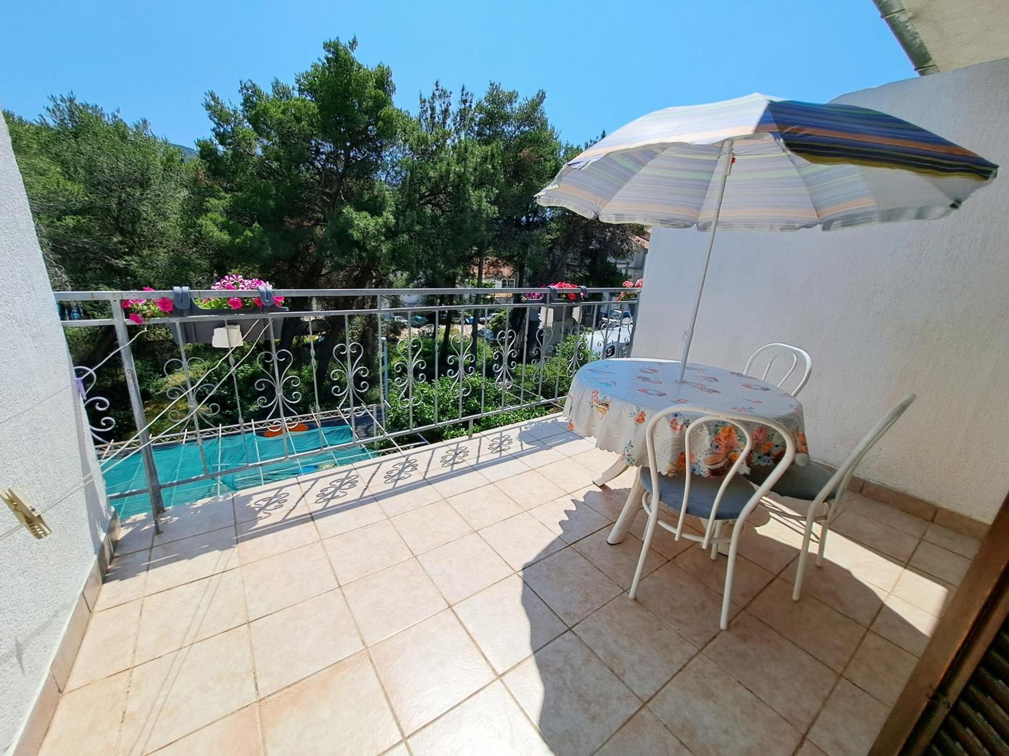 Apartments 1000 Flowers Stari Grad  Chambre photo