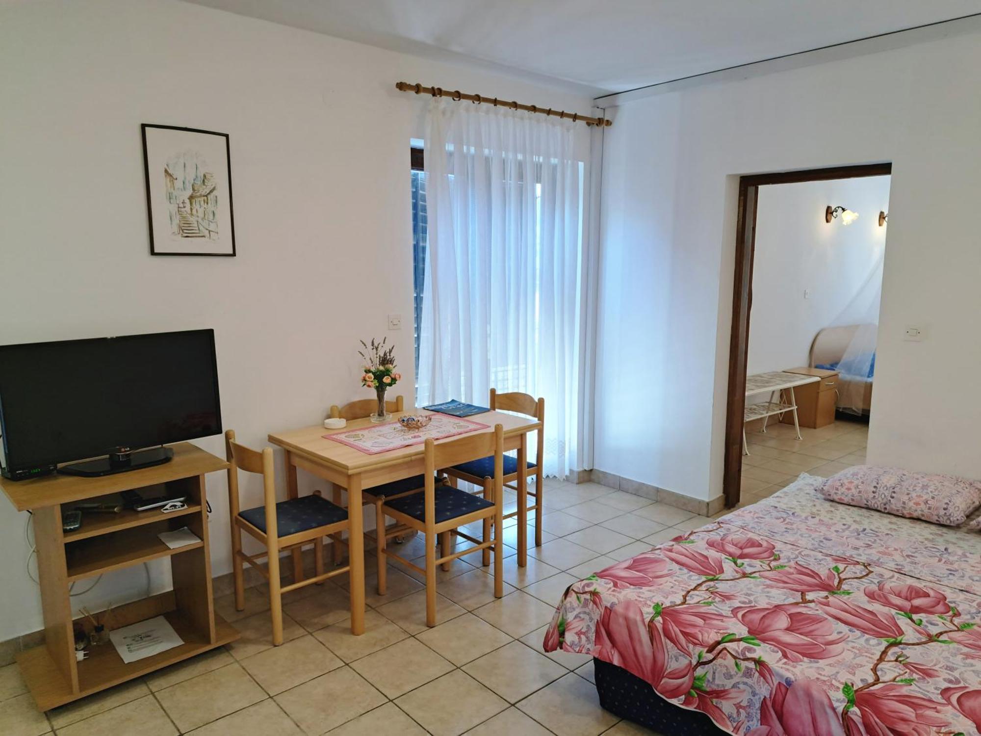 Apartments 1000 Flowers Stari Grad  Chambre photo